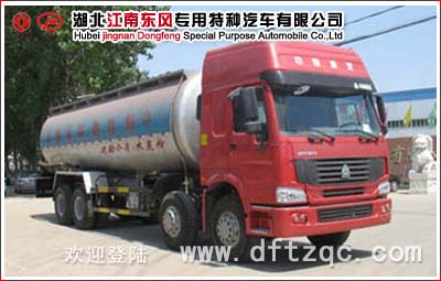 斯太爾前四后八粉料物料運(yùn)輸車(chē)